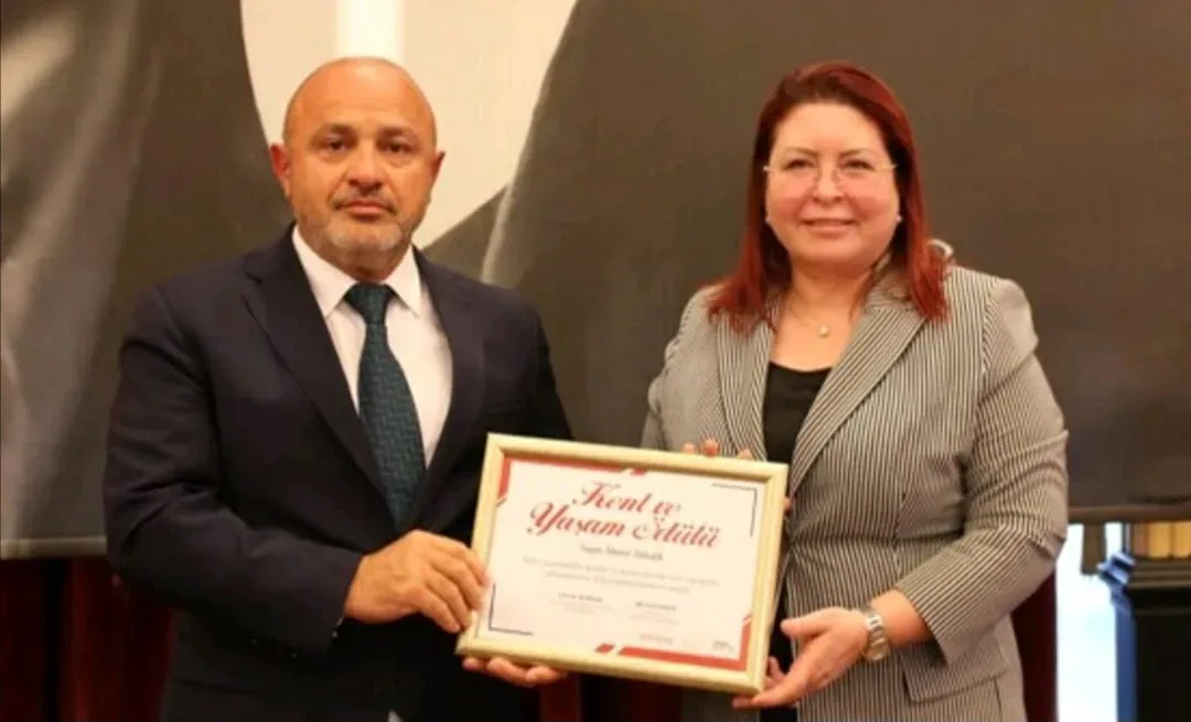 Ahmet Akbalık'a, Yaşanabilir Mekanlar Ödülü