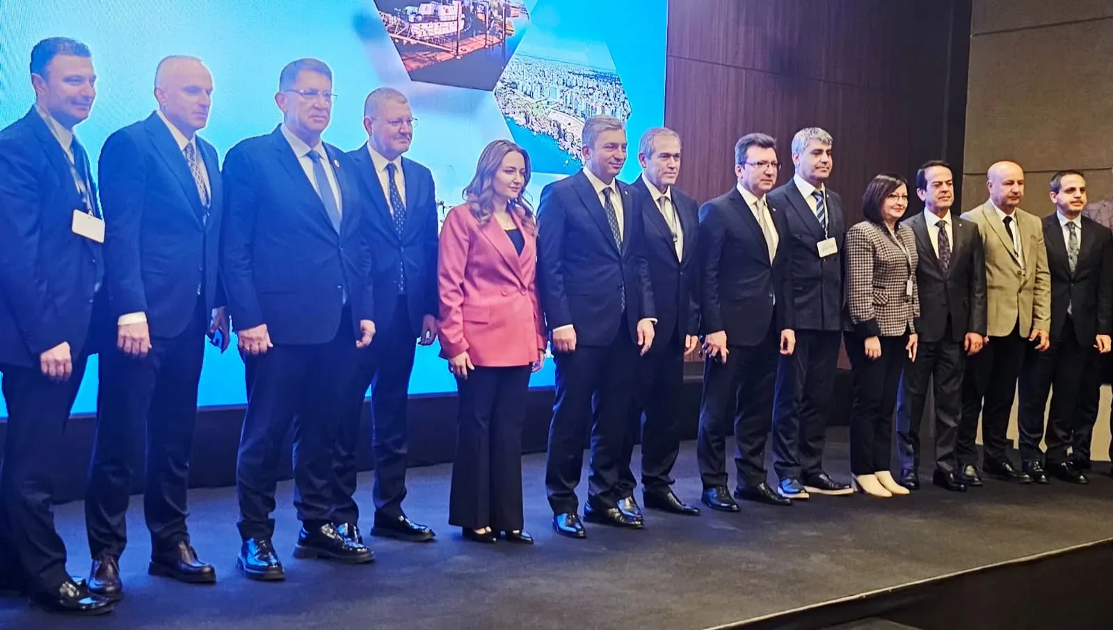 Antalya 2050 Vizyonu Arama Konferansı başladı: Antalya'nın 25 yılına yön verecekler