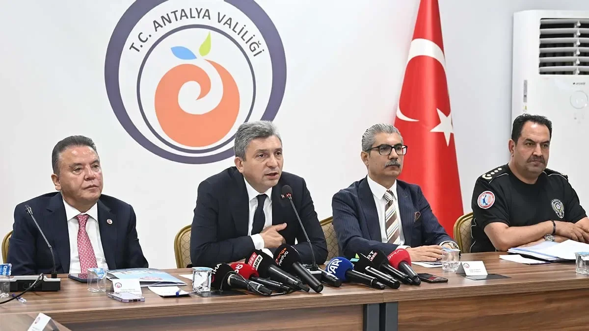 Marmaris’teki görüntülerin ardından Antalya'da da harekete geçildi