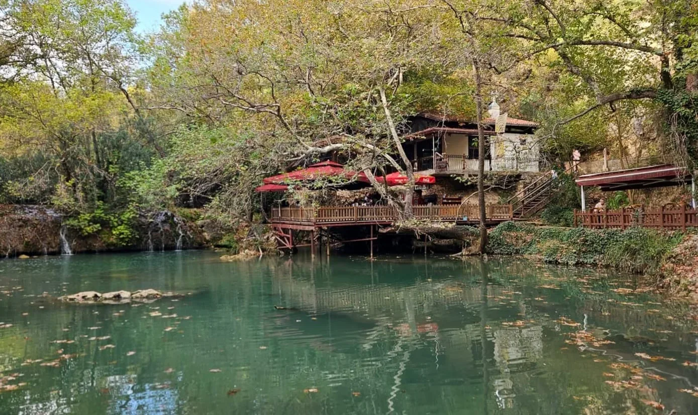 Kenan Evren'in Antalya'daki gizli köşkü, kafeterya olarak yerli ve yabancı turistleri ağırlıyor