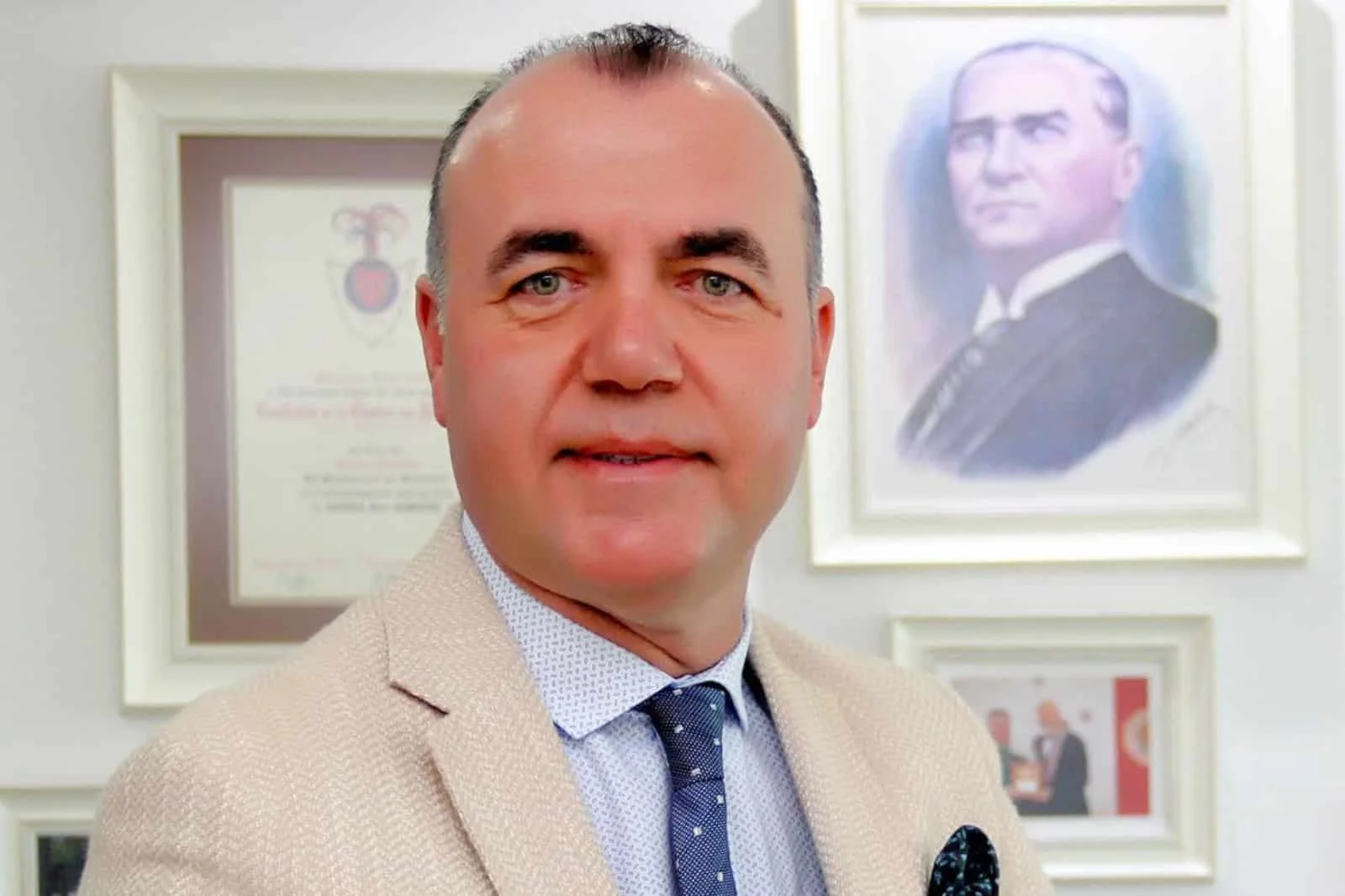 Erdal Çelik, Adam&Eve Hotel’den ayrıldı