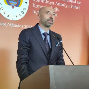 Melih Beken, Kolombiya Antalya Fahri Konsolosu oldu