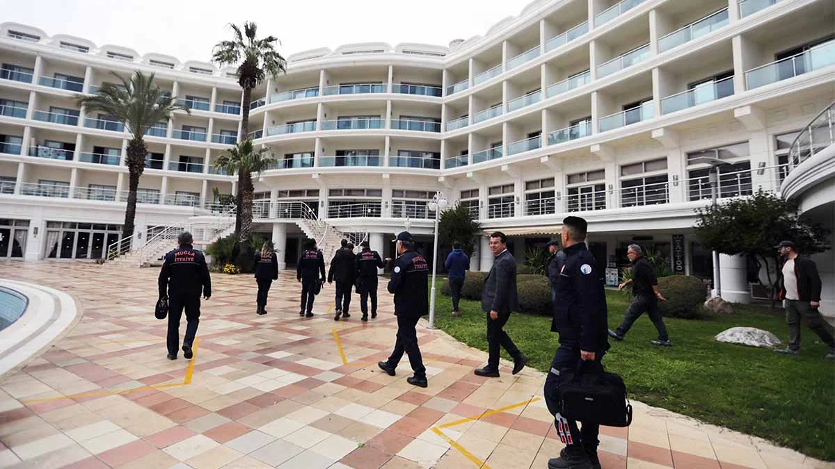 12 bin 738 otelde yangın önlemleri denetimi yapıldı