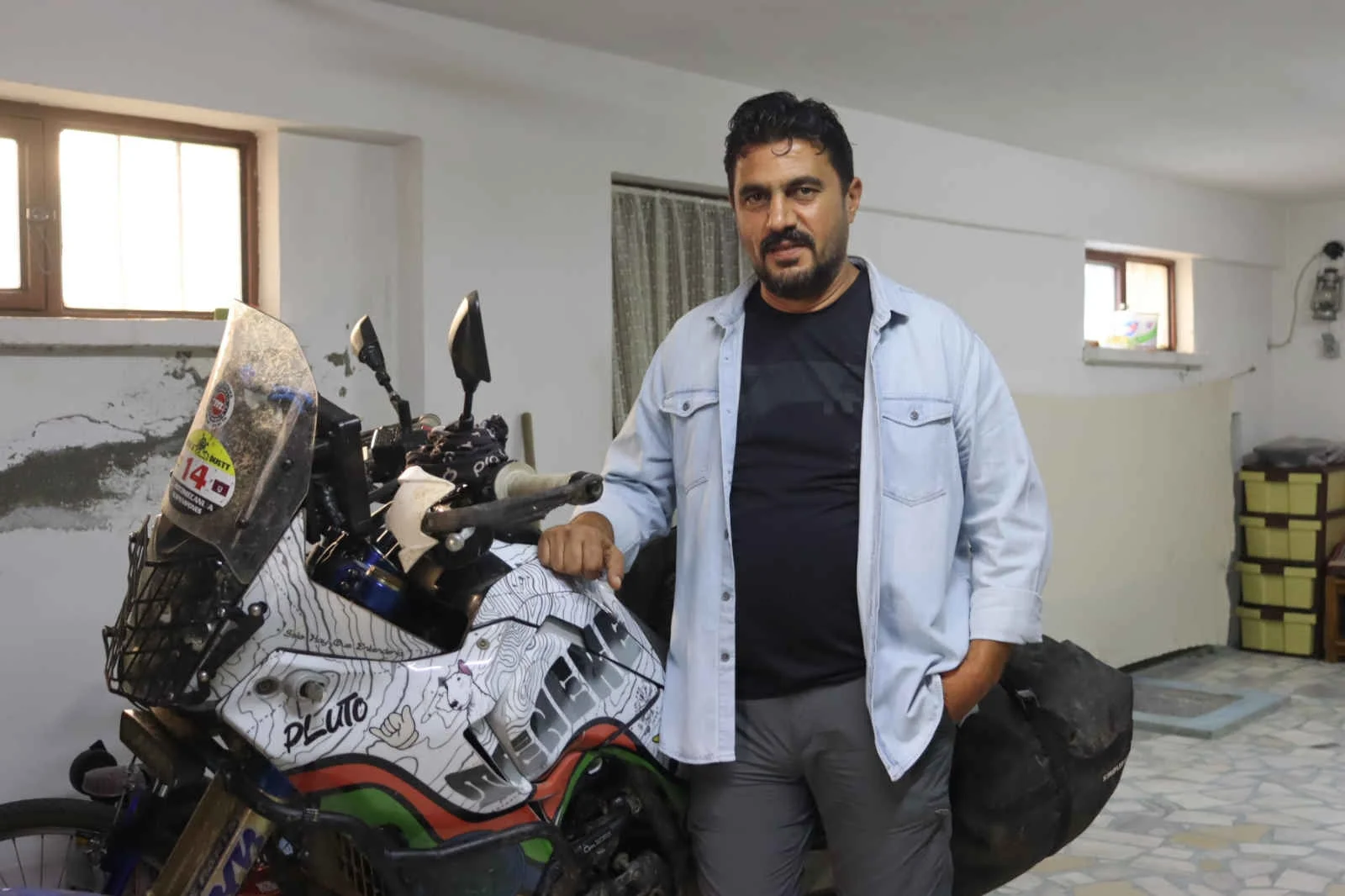 Türkiye’de kaza yapan İspanyol motosikletçiye Türk taksici sahip çıktı