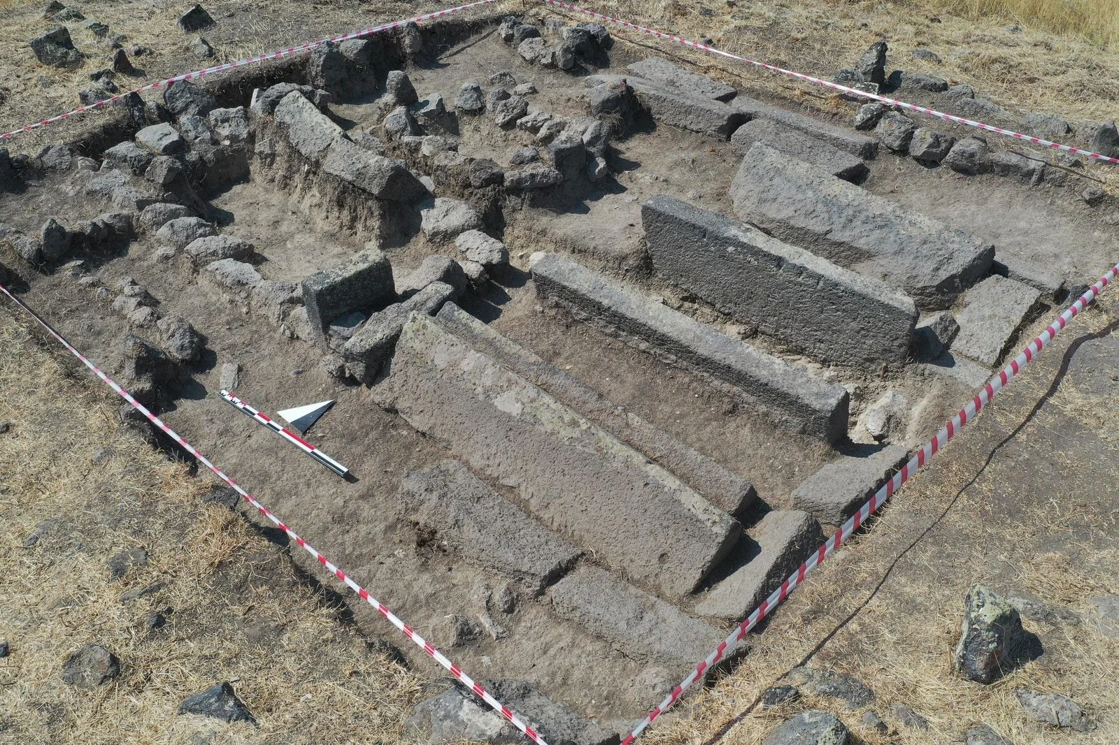 Malazgirt Savaşı'nın izleri gün yüzüne çıkıyor