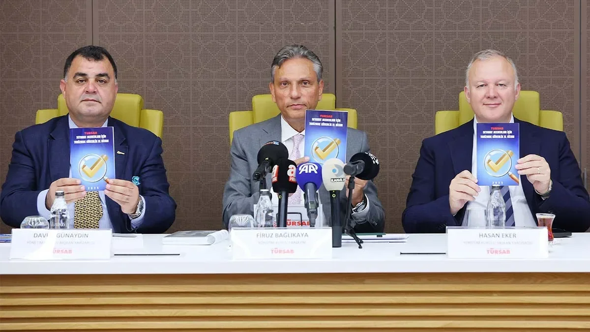TÜRSAB’tan Türkiye’de bir ilk: Seyahat acentaları için turizmde güvenlik el kitabını tanıttı