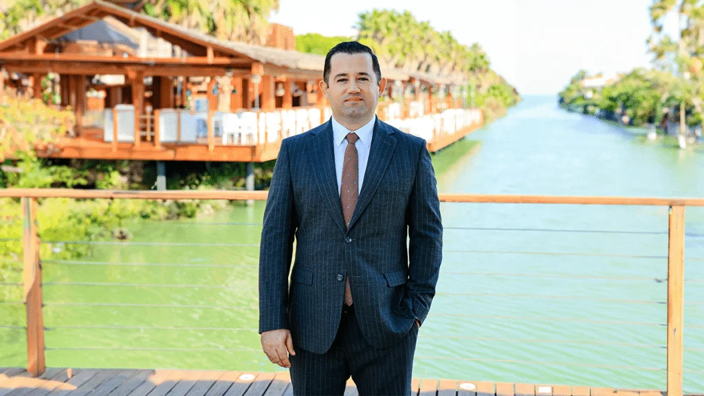 Gloria Serenity Resort’un Genel Müdürü Sinan Aybattı oldu