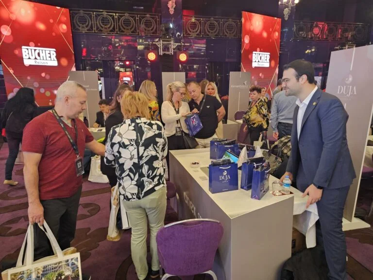 Anex Almanya, 400 acentesini Antalya'da otellerle buluşturdu