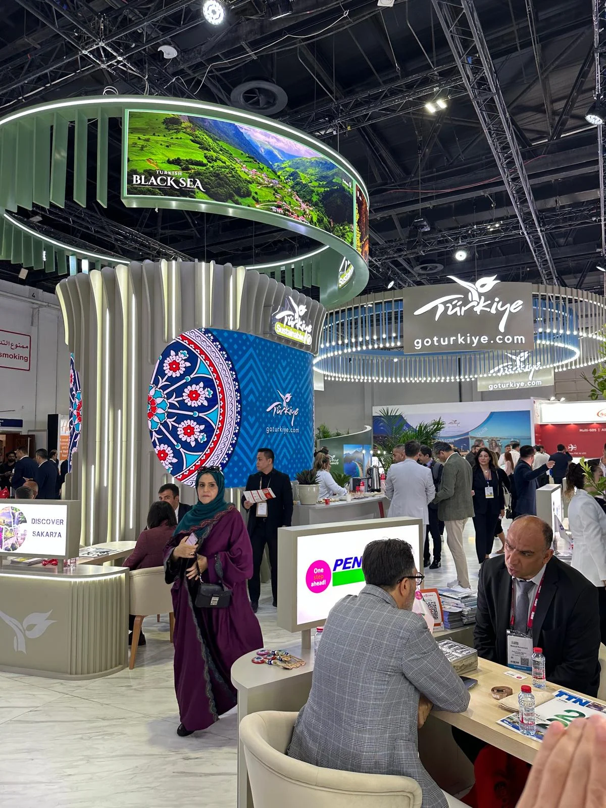 Turizmcilerimiz, Arabian Travel Market için Dubai’de
