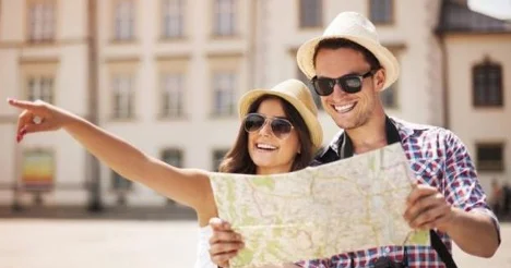 Avrupa Birliği (AB) vatandaşı olan turistler en fazla hangi ülkede geceledi?