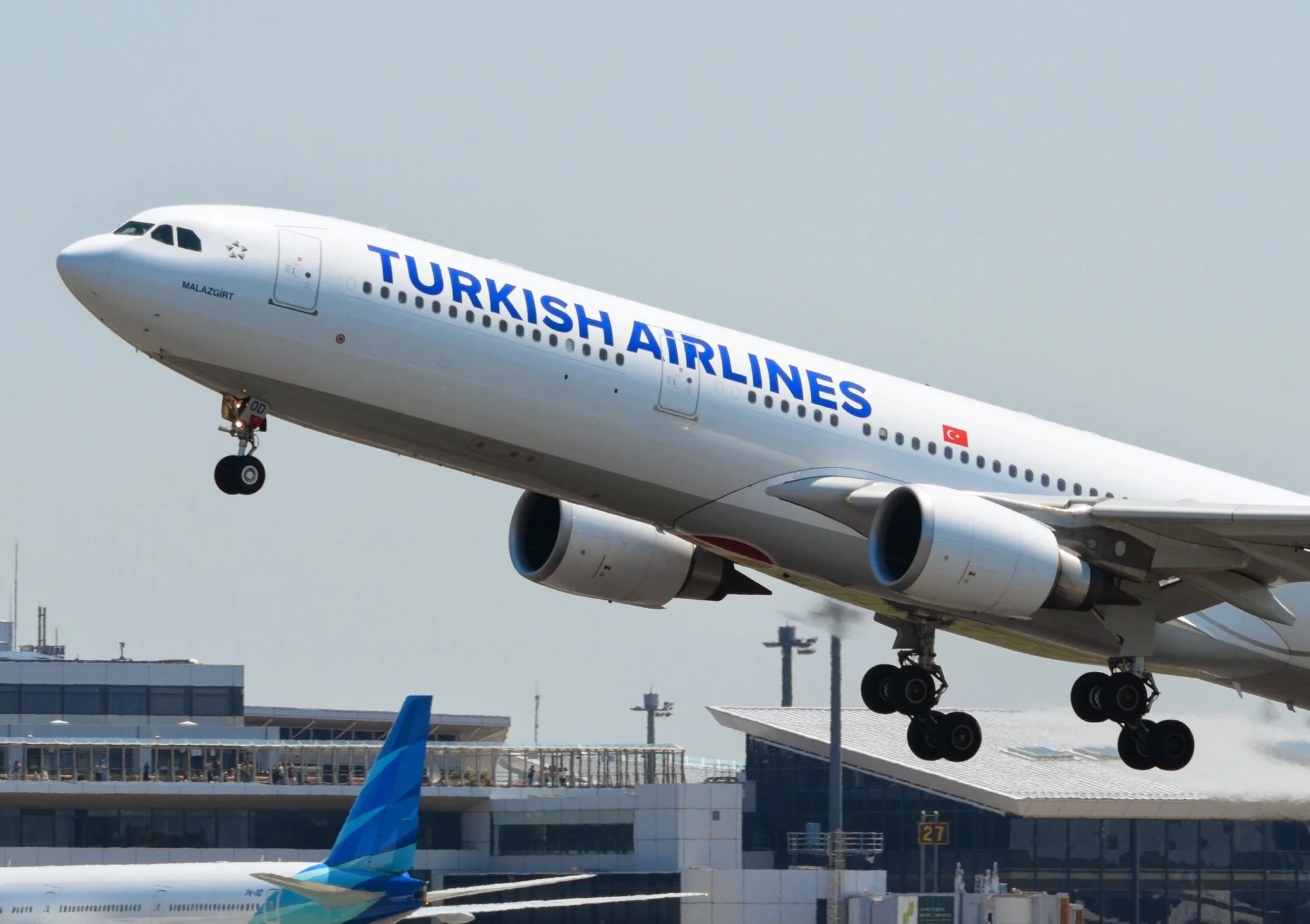 THY, İstanbul - St. Petersburg uçuşlarında kapasite artırdı