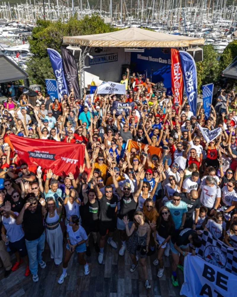 Yüzlerce koşu tutkunu Bodrum’un begonvilli sokaklarında koşacak