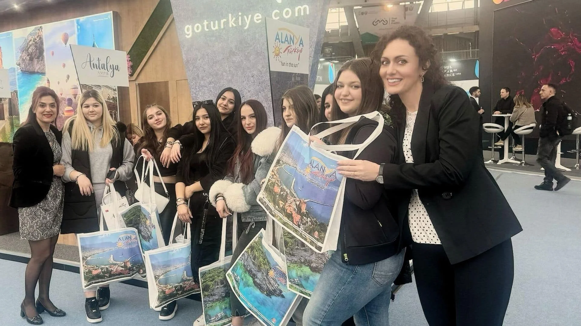 Mısır ve Tunus’tan memnun kalmayan Sırp turistler Türkiye’ye gelecek