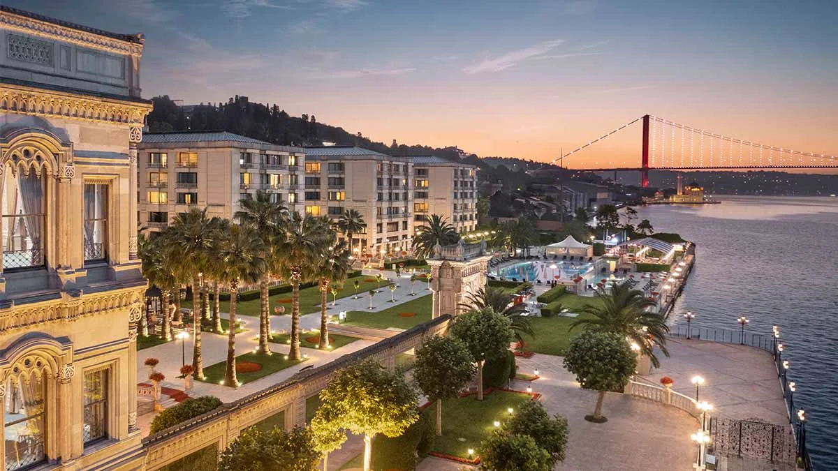 Çırağan Palace Kempinski İstanbul, Forbes Travel Guide tarafından 5 yıldızla onurlandırıldı