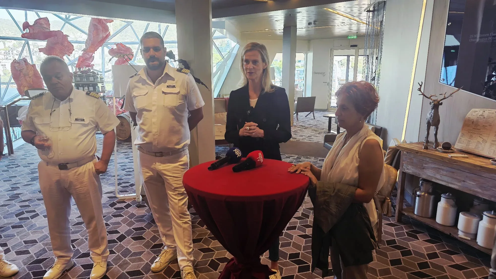 TUI Cruises, Türkiye'ye 100 bin turist getirdi