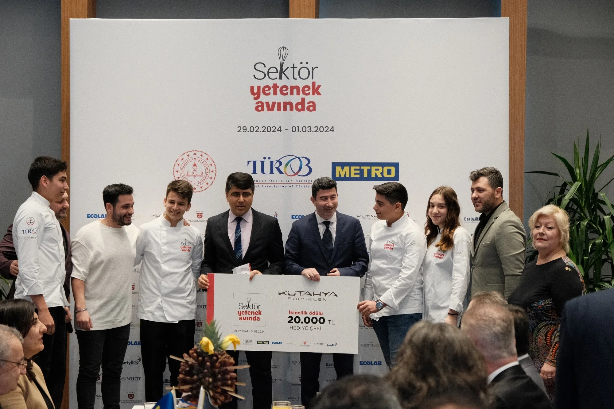 Genç şefler hünerleriyle jüriyi etkiledi