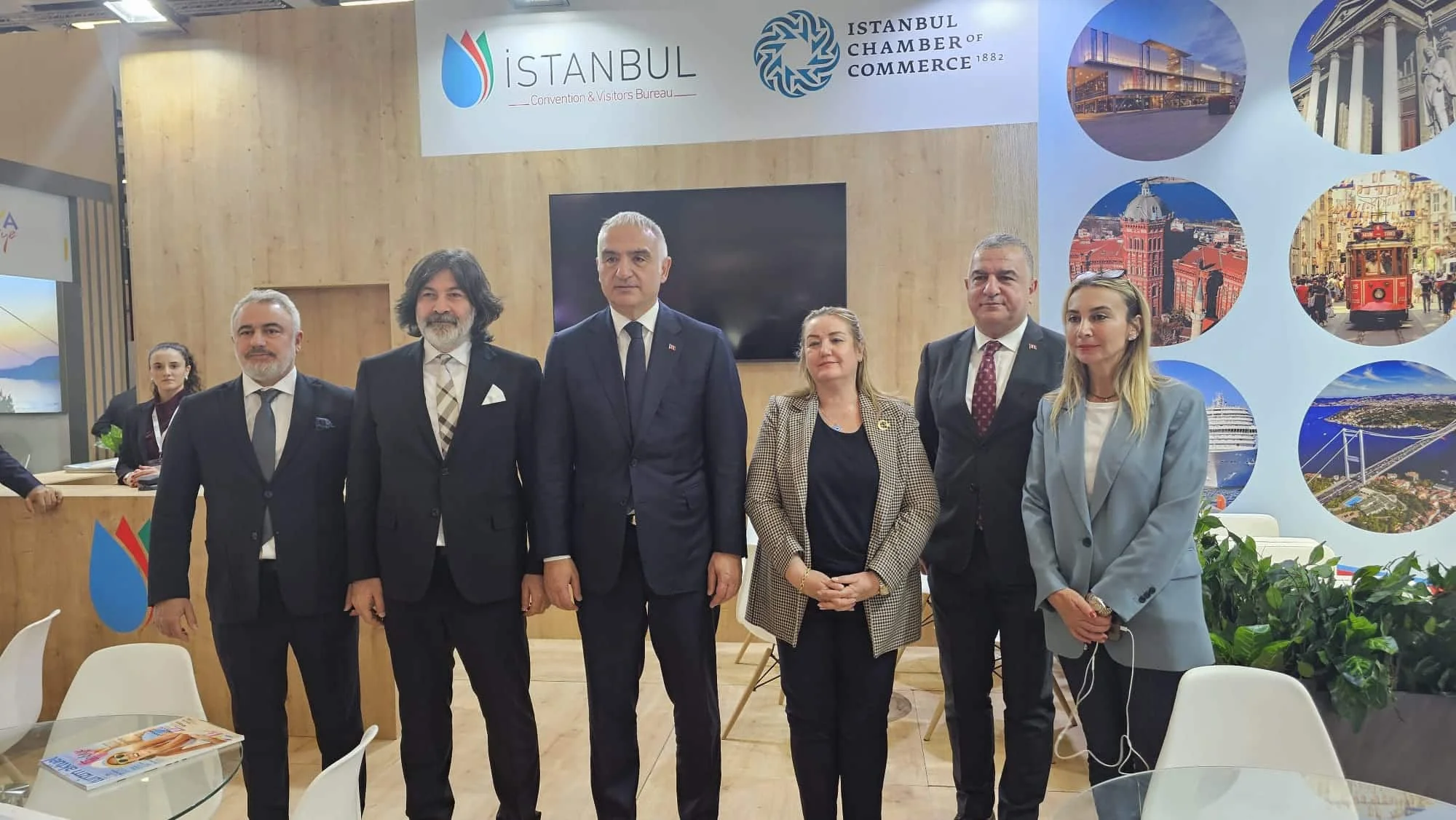 Turizm Bakanı Ersoy ITB Berlin’de turizmcilerin yalnız bırakmadı