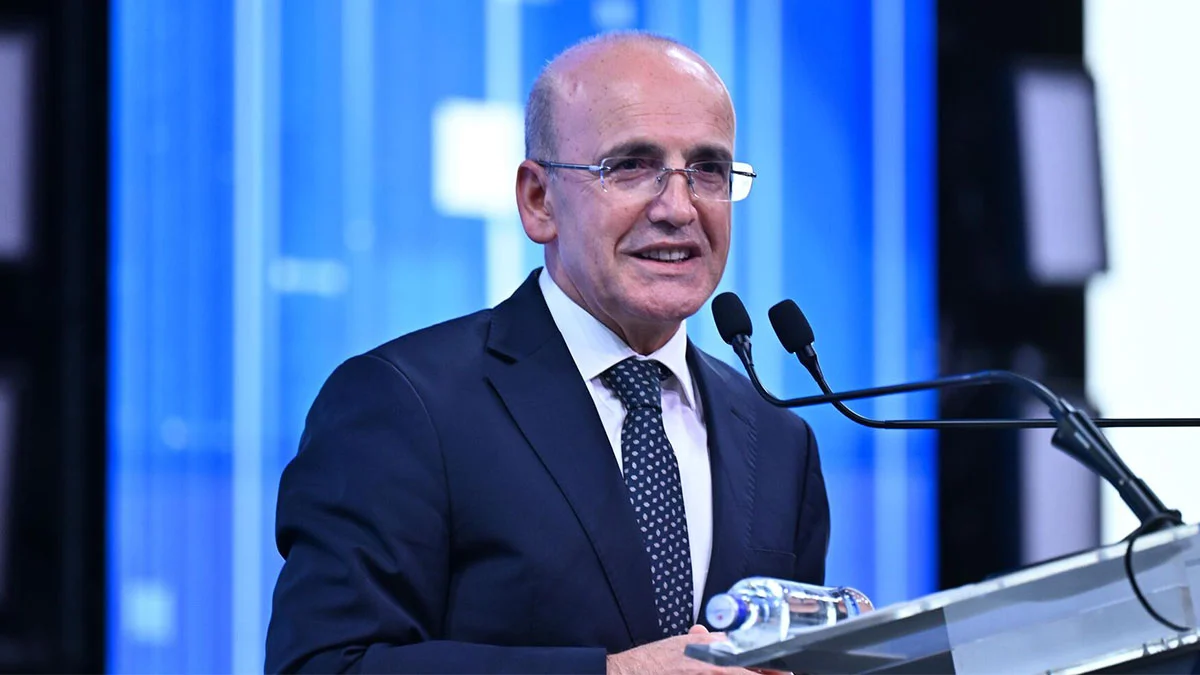 Bakan Şimşek: “2025’te 64 milyar dolar turizm gelirine ulaşmayı öngörüyoruz”