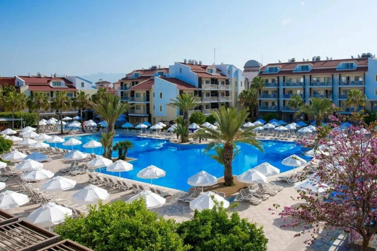 Barut Hotels, iki otelinde üç farklı konseptle misafirlerini ağırlıyor