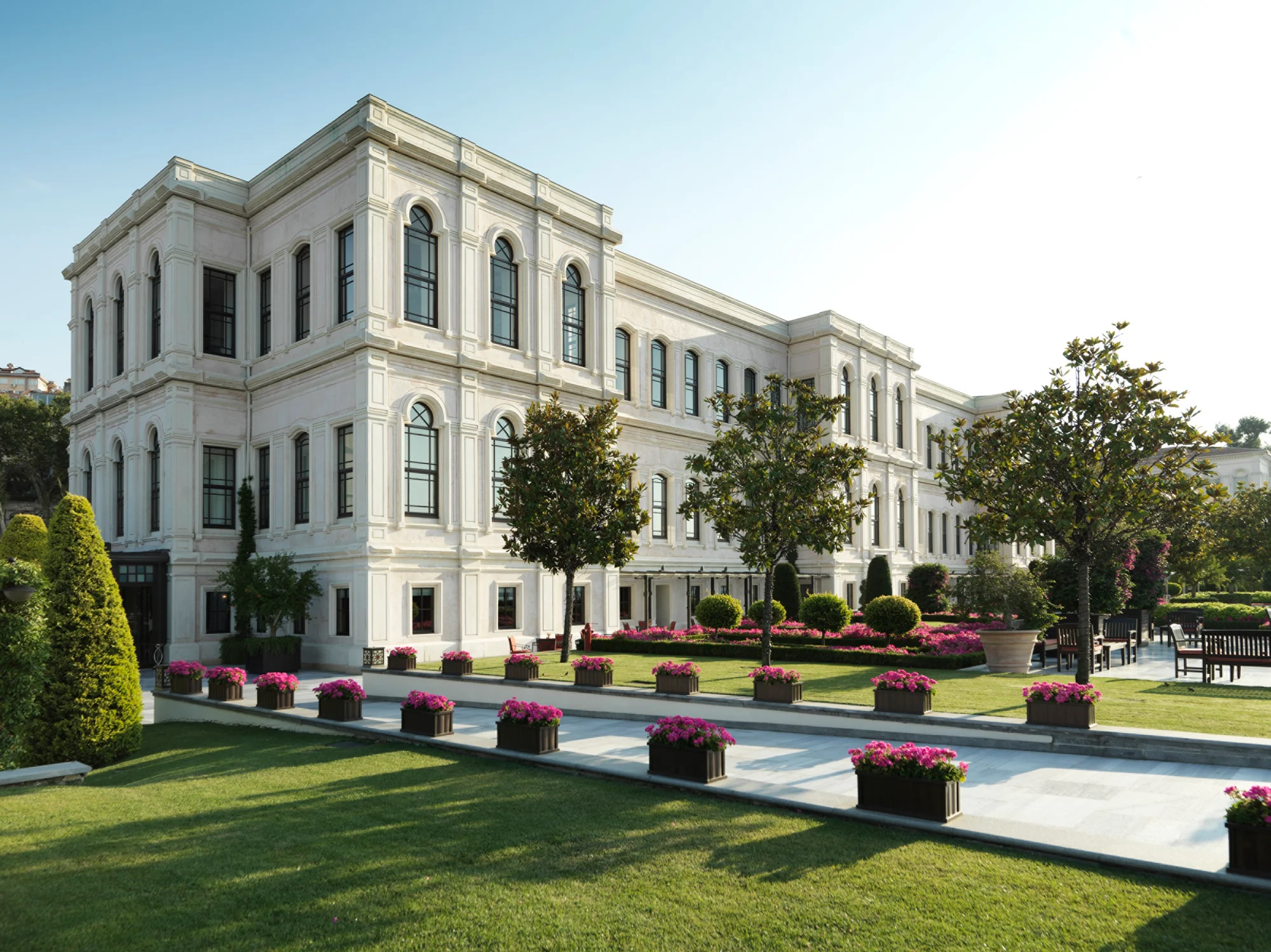 Four Seasons Hotel Bosphorus, “50 Best Discovery” platformunda yer aldı
