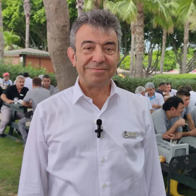 Personelimizin emek ve özverisi, otelimizin başarısının temelini oluşturuyor!
