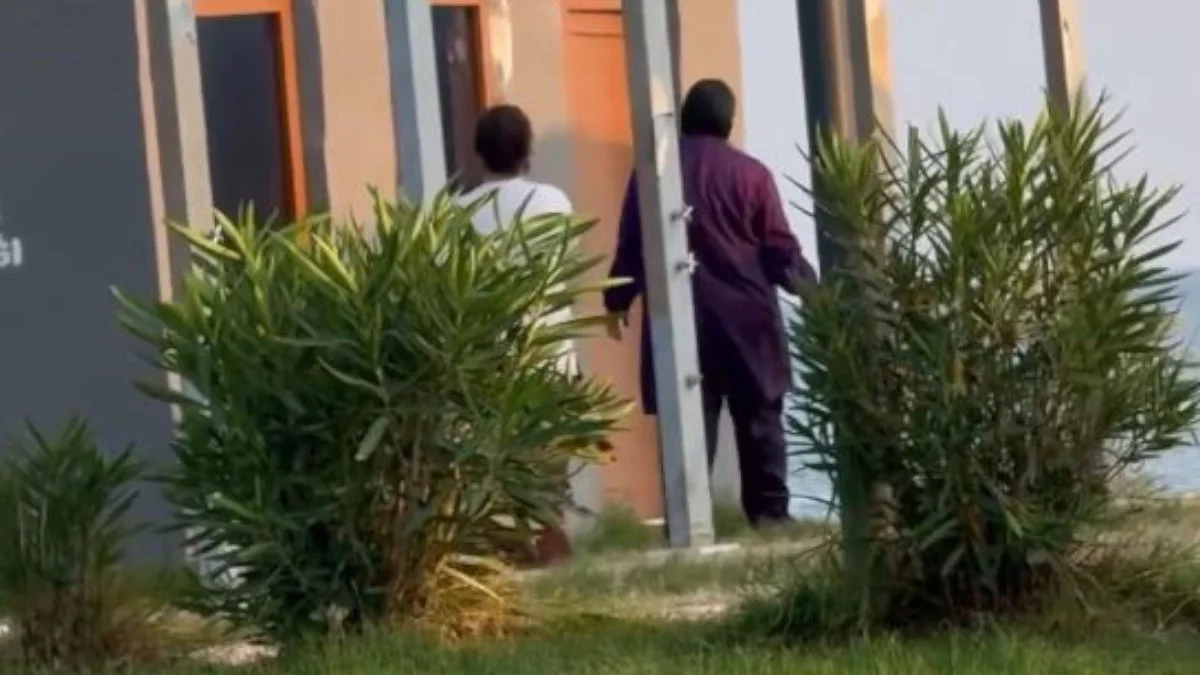 Savcılık, Antalya'da plajda tesettürlü kadınları görüntüleyip hakaret eden şahıslar hakkında soruşturma başlattı