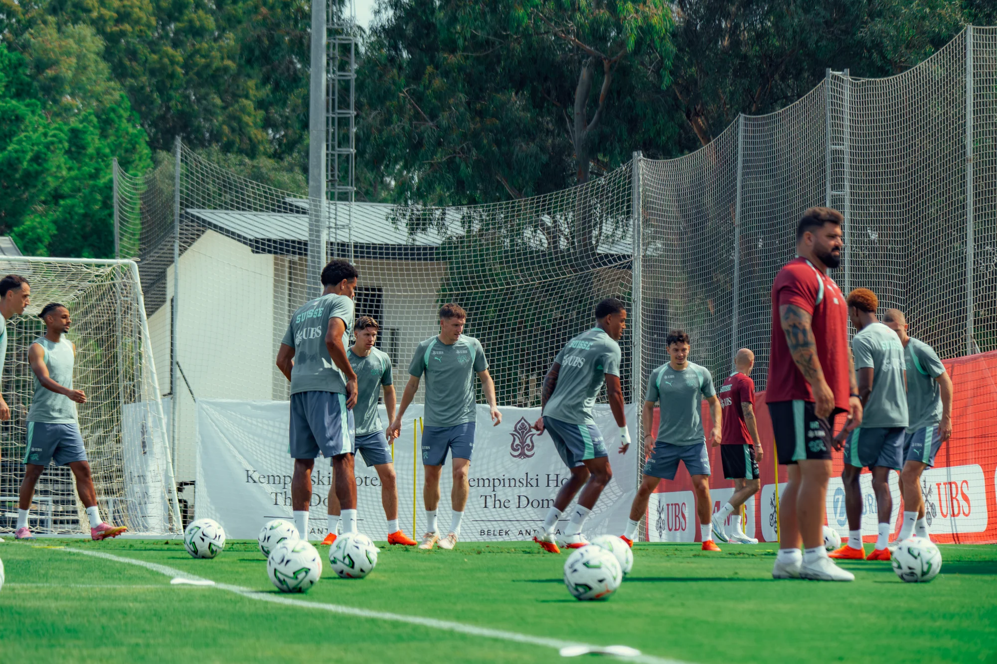 İsviçre Milli Futbol Takımı, kamp için Kempinski Hotel The Dome Belek’i tercih etti