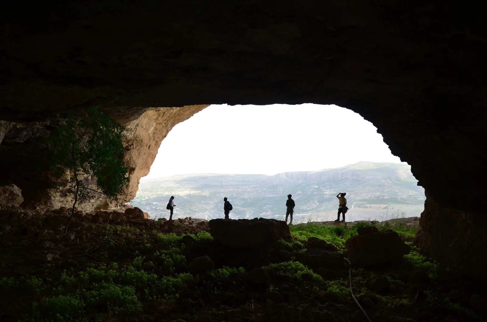 Malatya’da mağarada yaşayan turist rehberi, dünya ekranlarında
