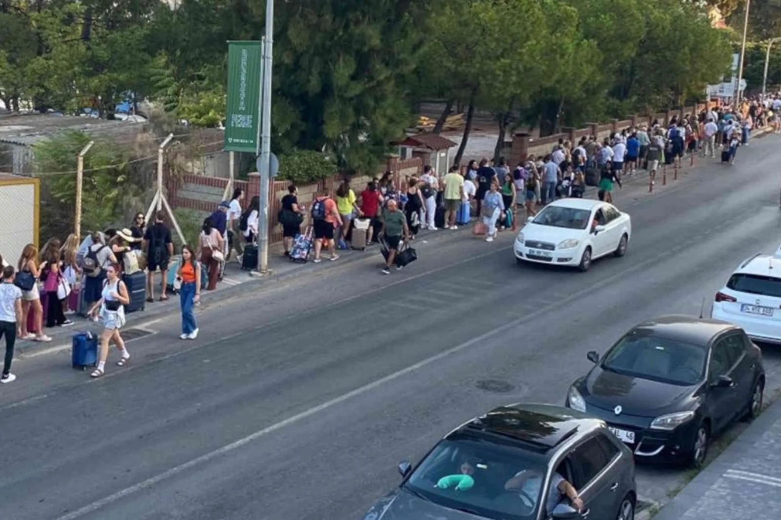 Türkler 30 Ağustos tatilinde de Yunan adalarına koştu: Kışın da gidecekler