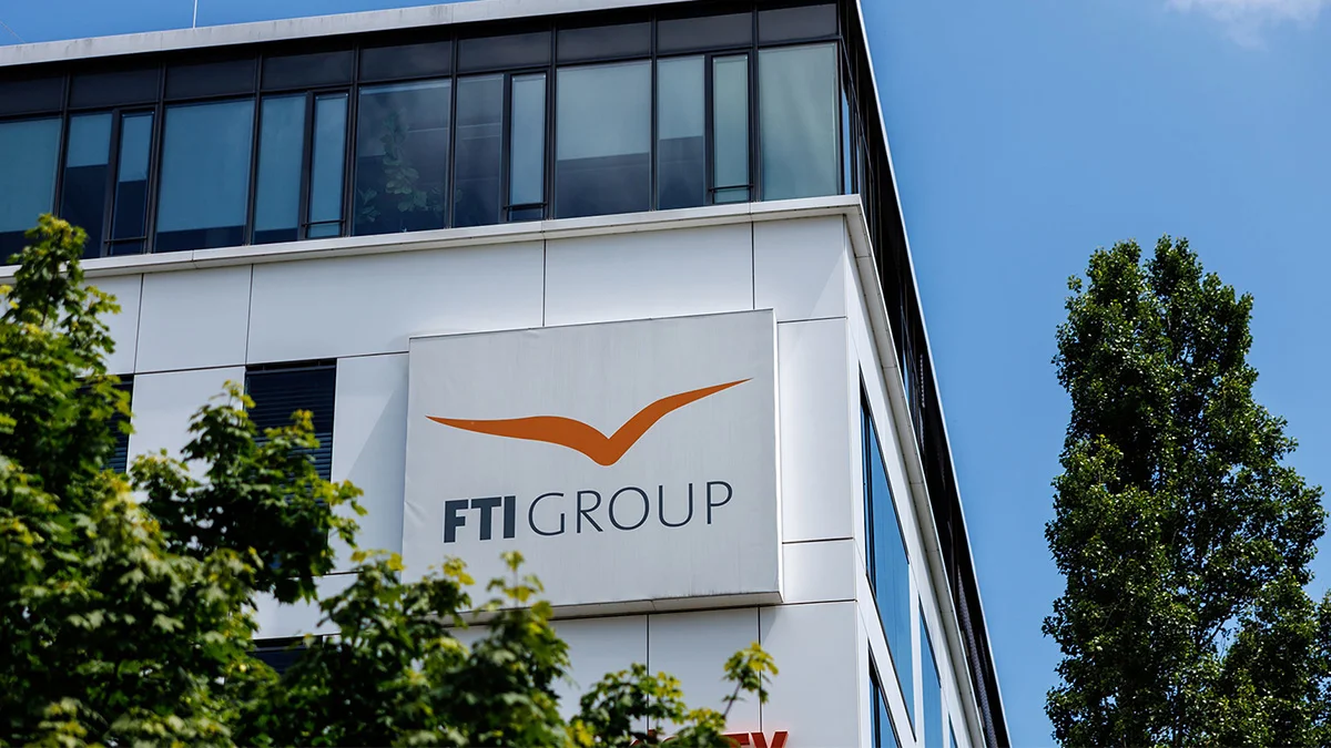 Çözüm bulunamadı, FTI tüm seyahatleri iptal etti
