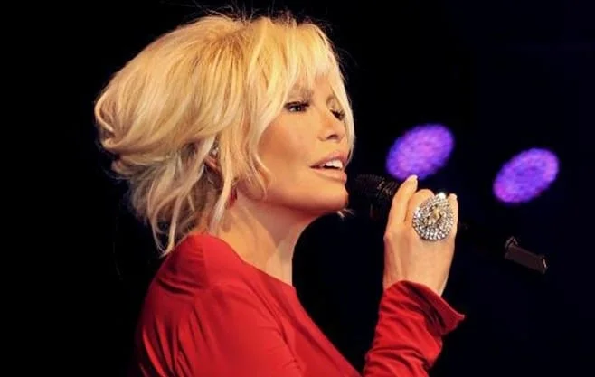 Süperstar Ajda Pekkan, otelden 700 bin dolar alacak