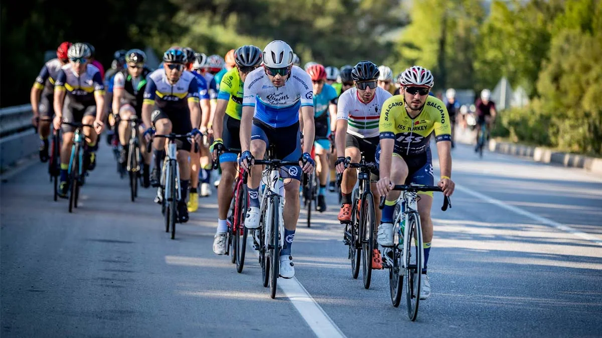 AKRA Gran Fondo’da pedallar dostluk için dönecek