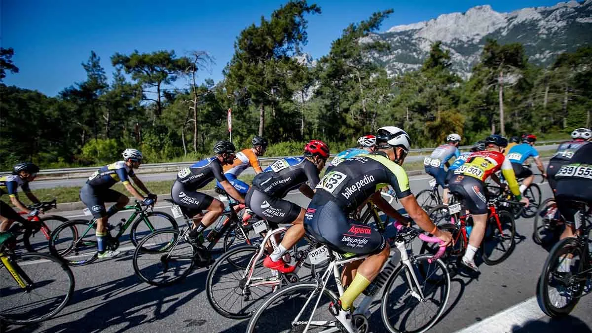 AKRA Gran Fondo, 19 Nisan’da Kemer’in eşsiz doğasında koşulacak