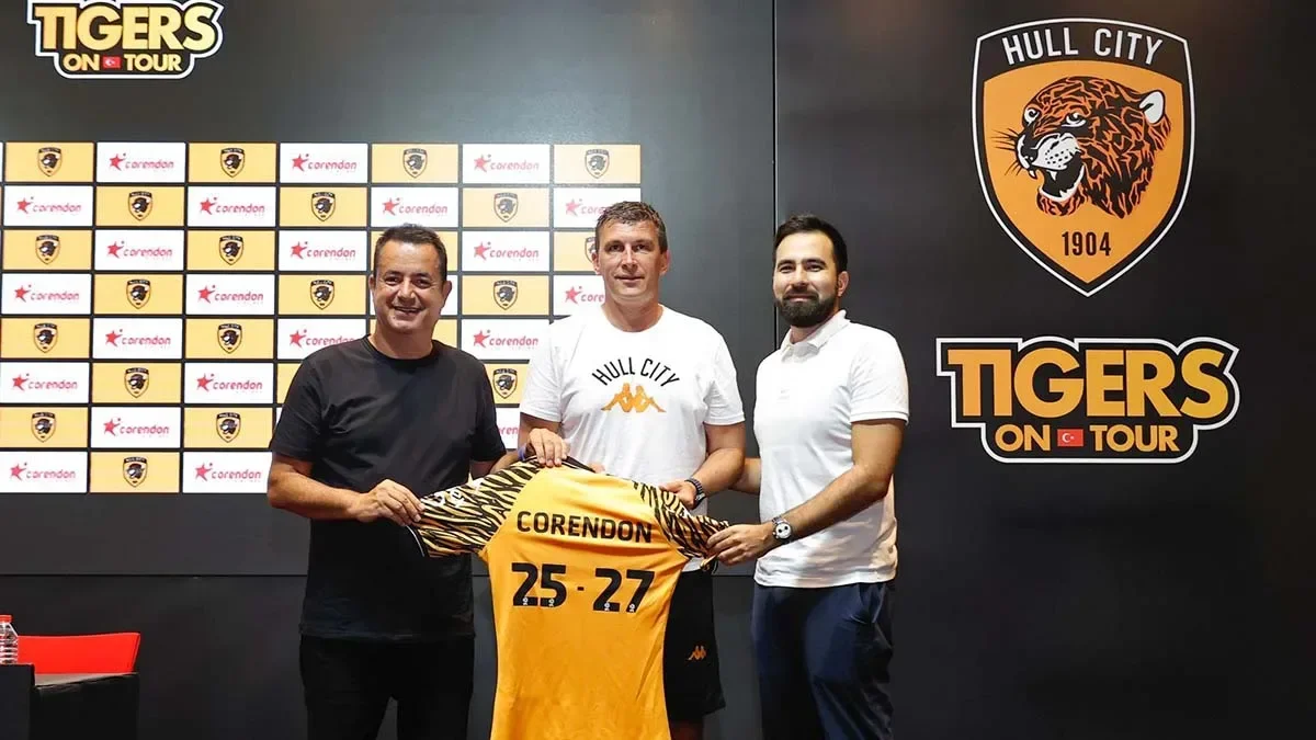 Hull City, Corendon Airlines ile sponsorluk sözleşmesini yeniledi