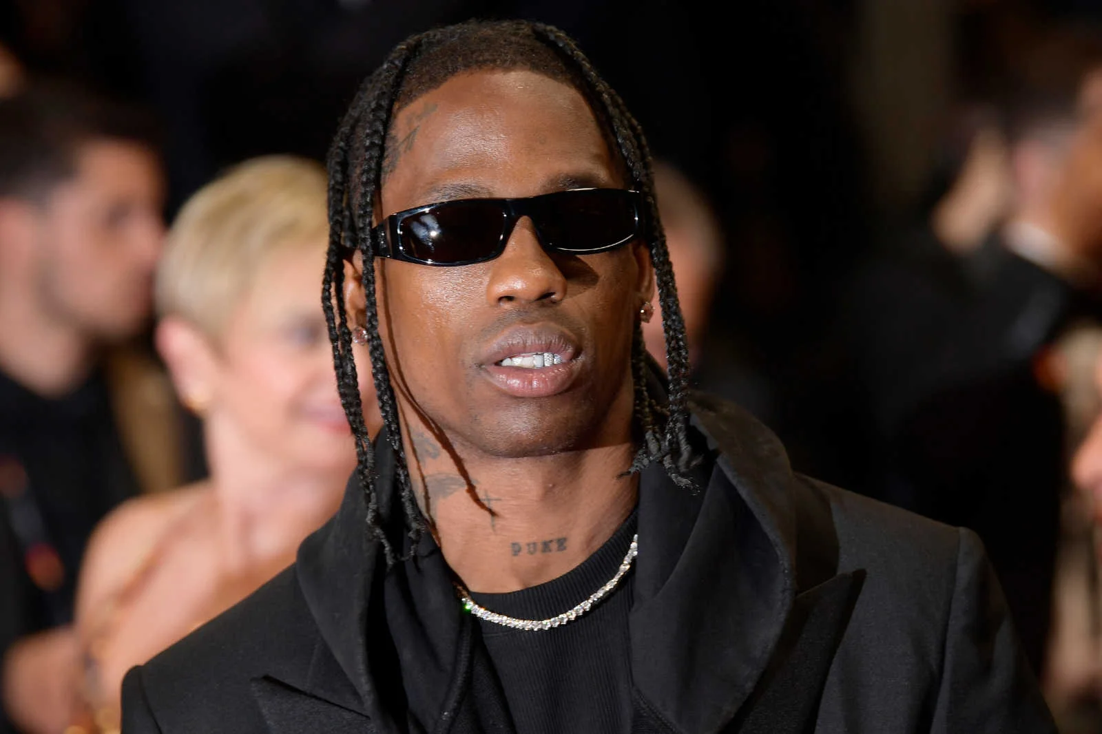 ABD'li ünlü rapçi Travis Scott, lüks otelde gözaltına alındı