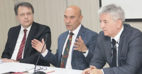Tunç Soyer’den turizmcilere “Turizm Daire Başkanlığı” müjdesi