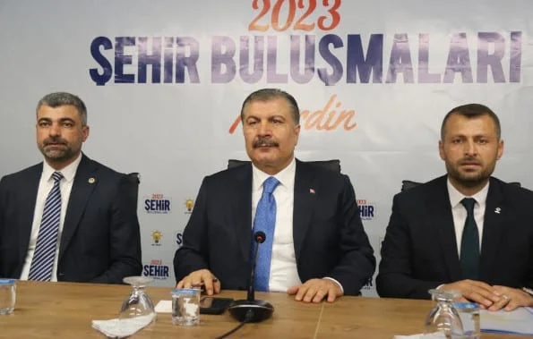 Sağlık Bakanı Koca: “E-reçeteye 5 yabancı dilin eklenmesi sağlık turizmi içindi”