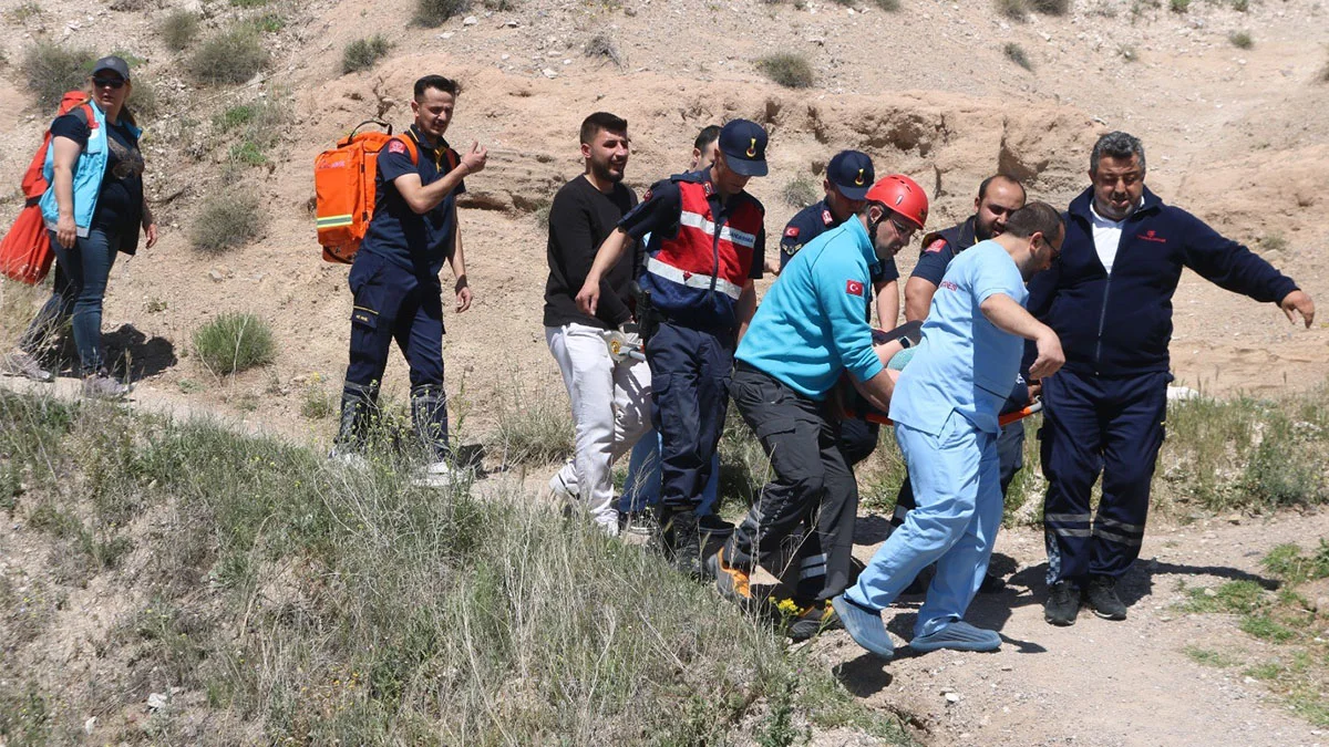 Peribacasından düşen Alman turist yaralandı
