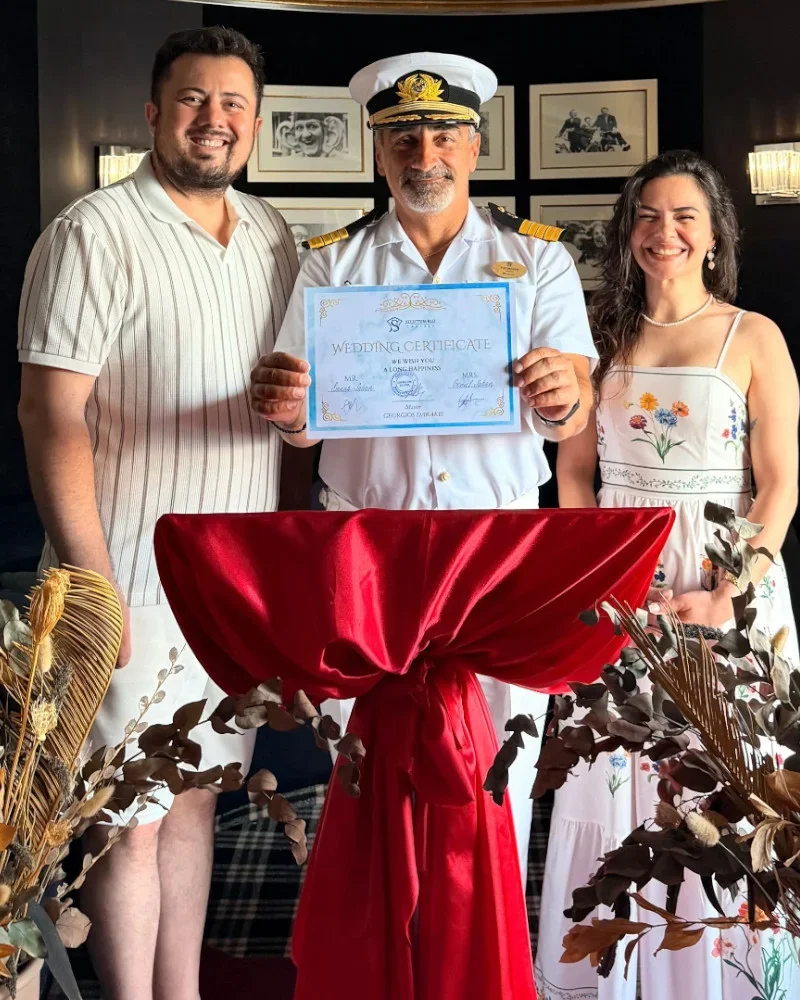 Blue Sapphire’den misafirlerine sıra dışı nikah töreni