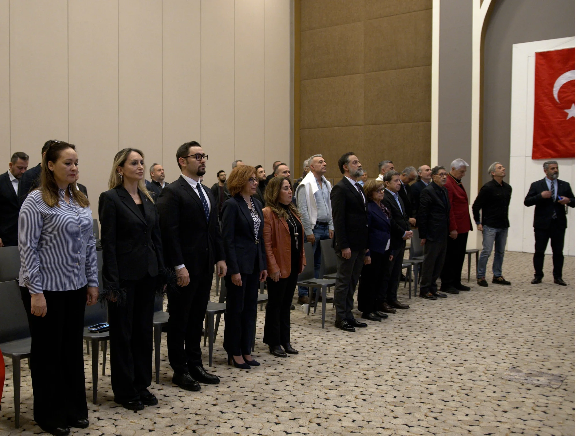 Uğursal Uğur, Skal Antalya'da yeniden başkanlığa seçildi