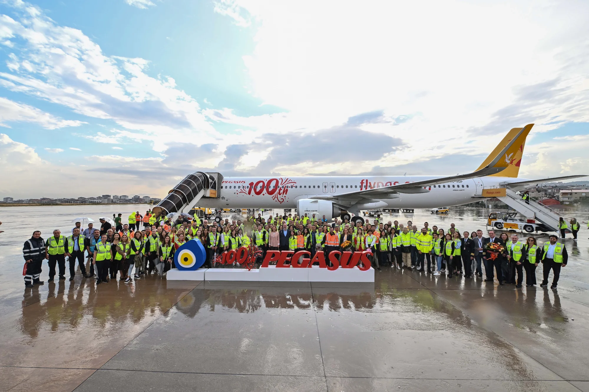 Pegasus, 100. uçağı “Cumhuriyet”i teslim aldı