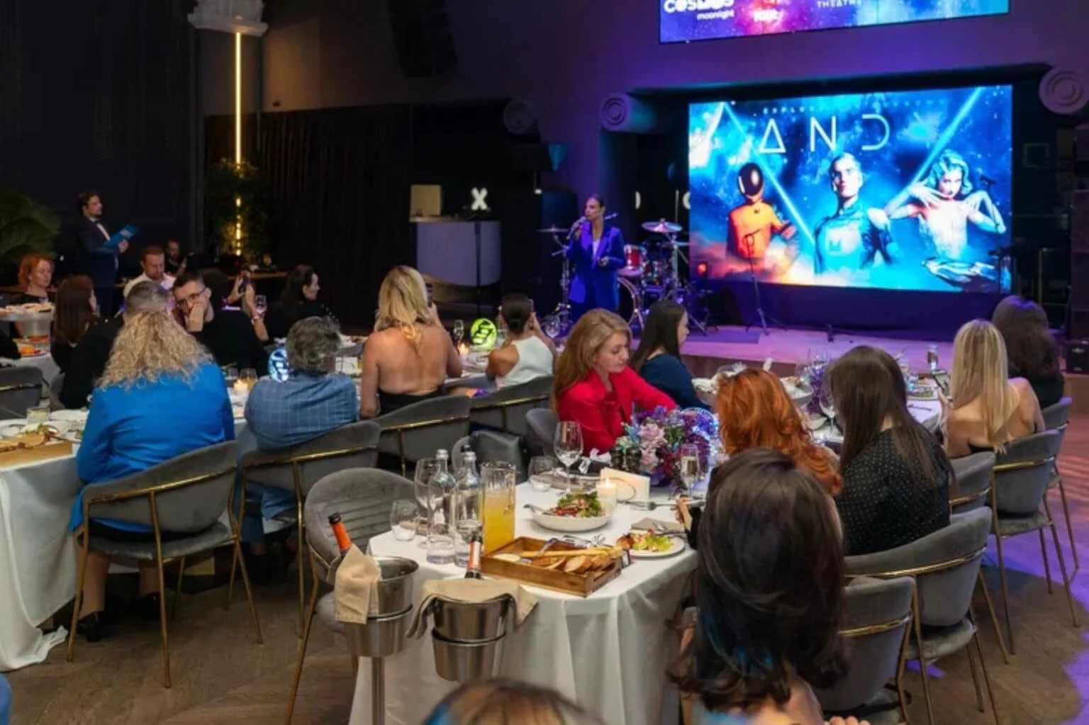 Cosmos Theatre ve Cosmos Moonlight, Rus seyahat acentaları ile The Toy’da buluştu