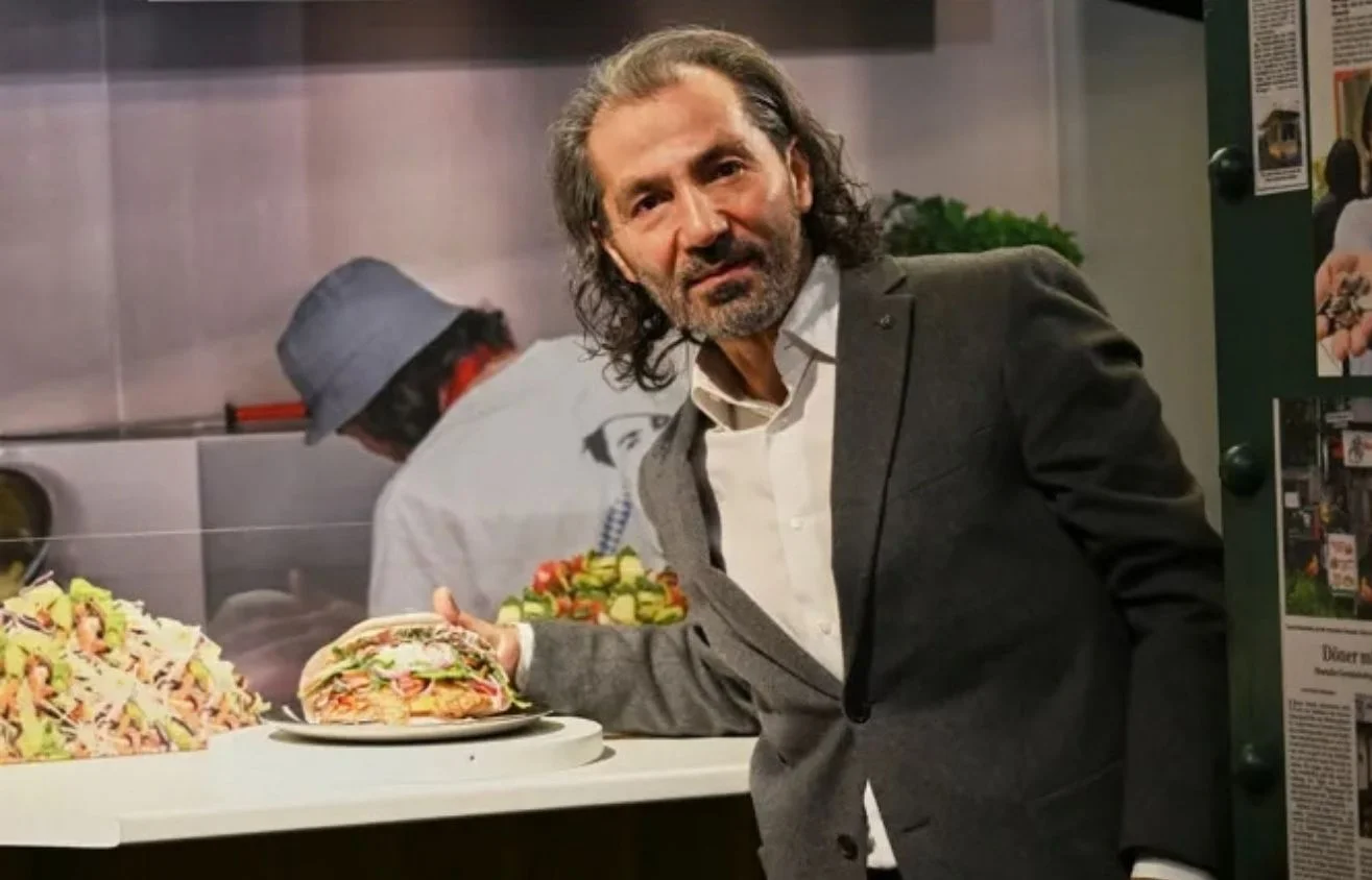 Soslu Tavuk Döner Berlin'in simgesi haline geldi: Madame Tussauds balmumu heykelini dikti