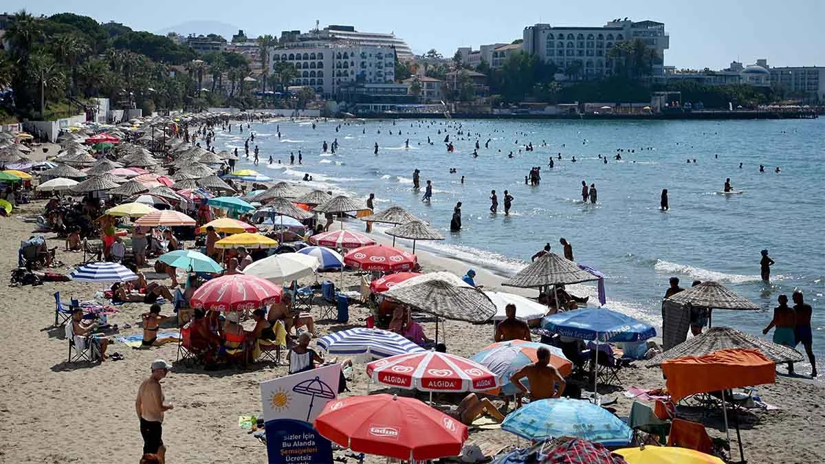 Kuşadası'nda otellerdeki doluluk oranı %80'lere ulaştı
