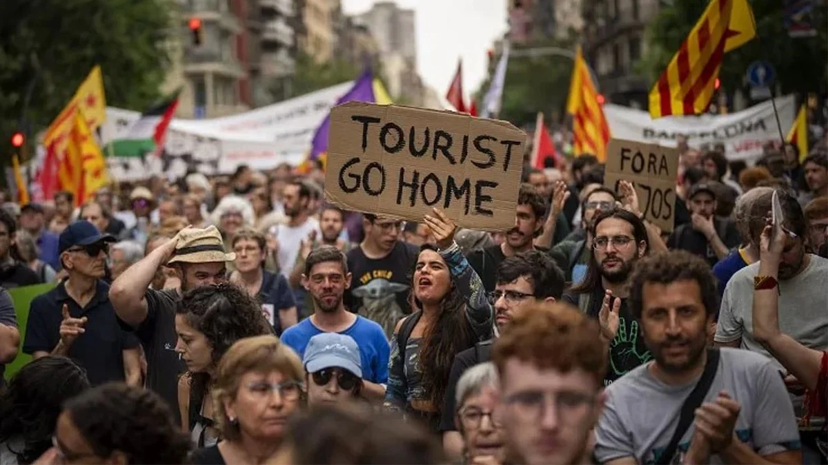 İspanya’da turizm karşıtı protestolar hız kesmeden devam ediyor