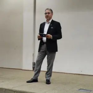 Profesyonel otelciler, öğrencilere turizmi ve kariyer fırsatlarını anlattı