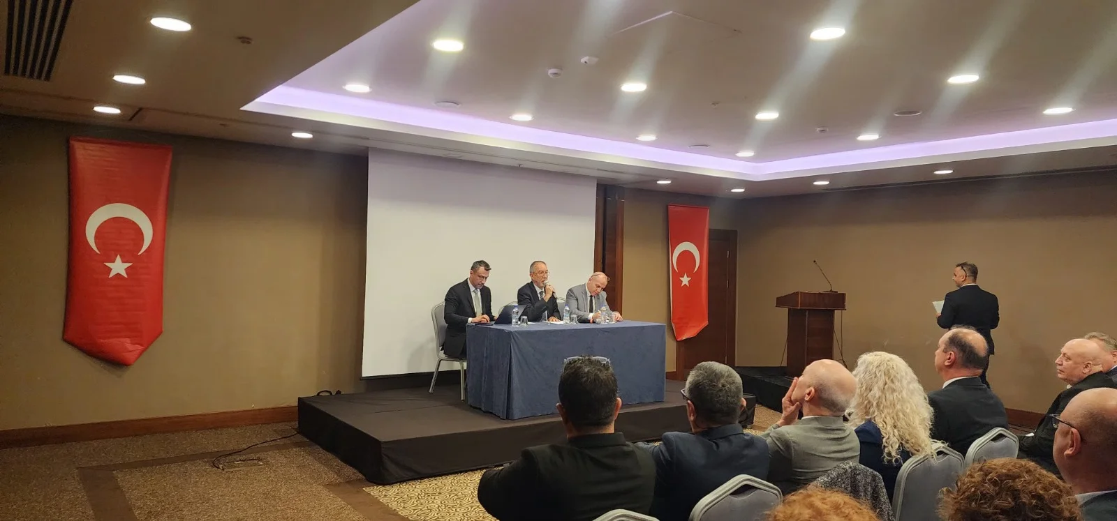 Turizm Otel Yöneticileri Derneği’nin yeni yönetim kurulu belli oldu
