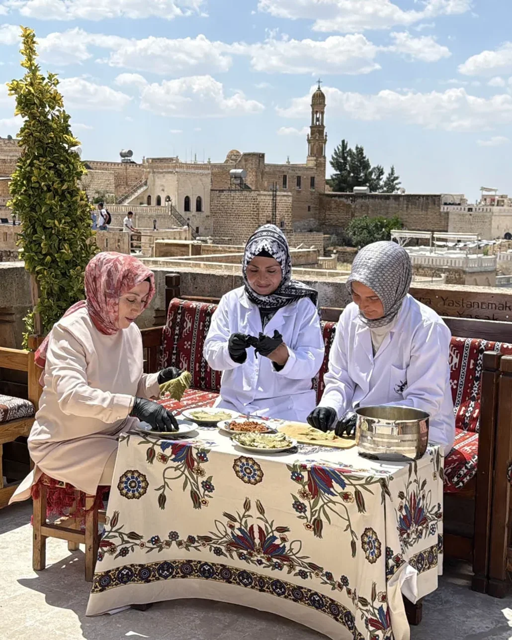 Midyat mutfağı ve el sanatları, kadın emeğiyle turizme kazandırılıyor