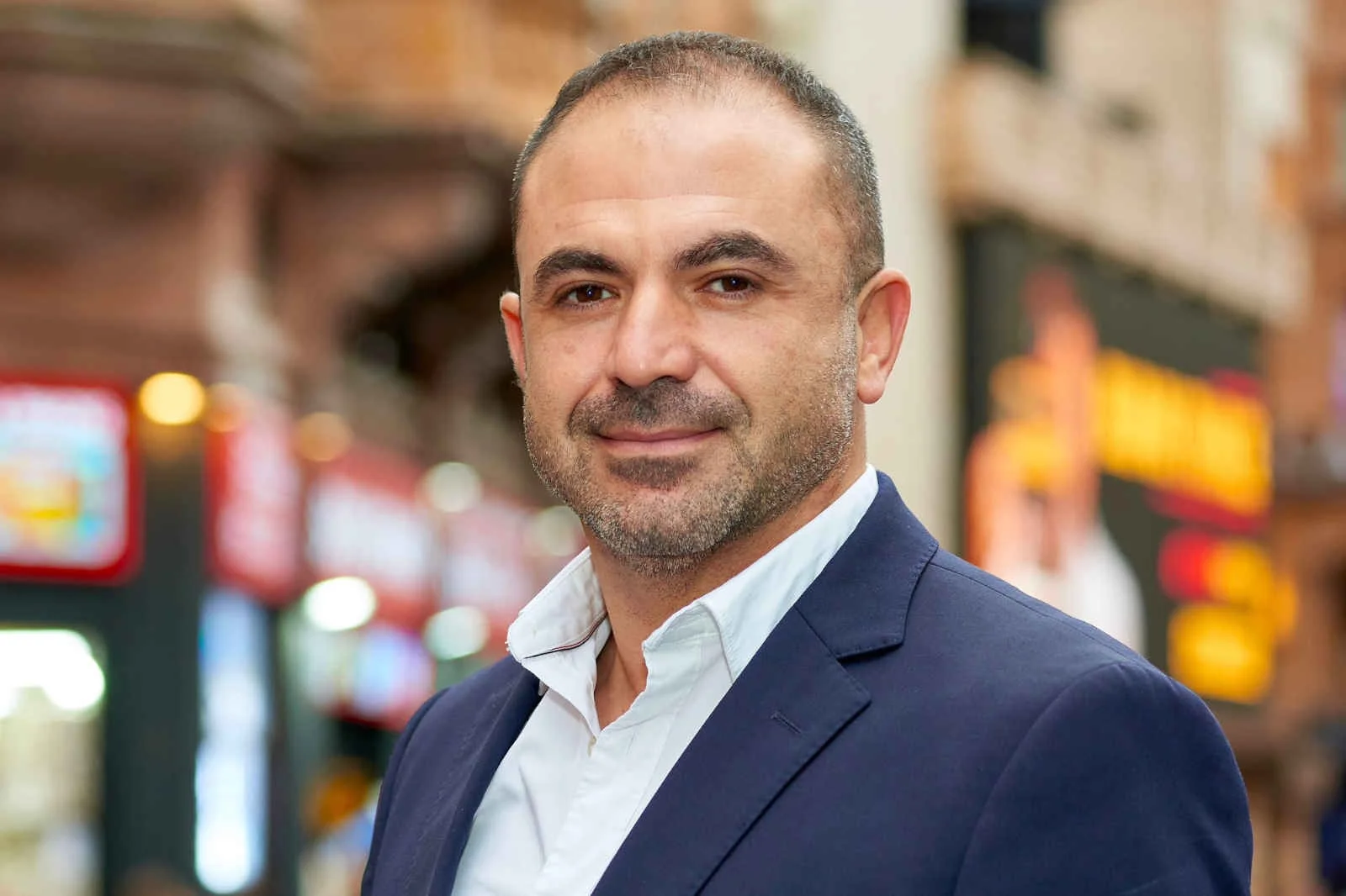 Türk turizmci, Londra’da Türk misafirperverliği ve detaylar ile başarıyı yakalıyor!