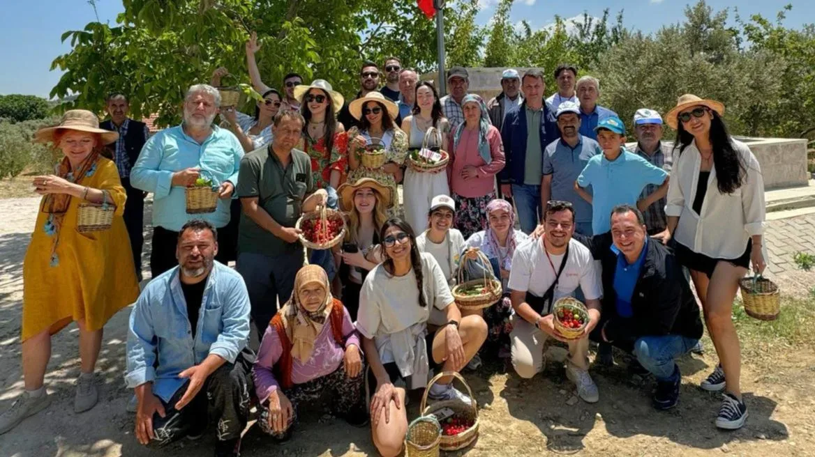 Akhisar sadece yol üstü değil, yolun kendisi
